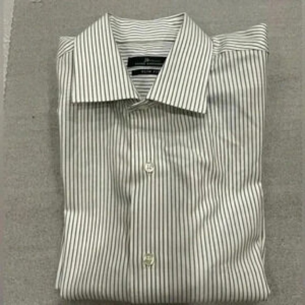 Kohl's Men's White Shirt with Black Pinstripes